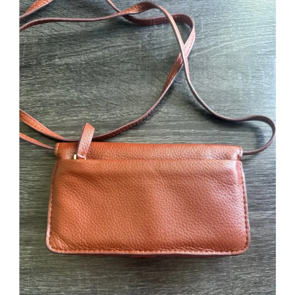 Vera Bradley Brown Leather Small Crossbody Wallet Removable‎ Strap
